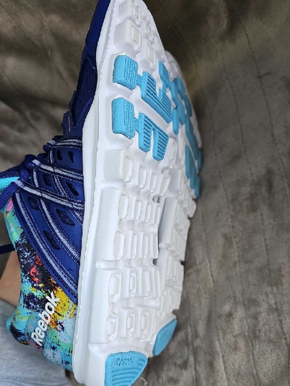 Reebok Women's Size 6 Navy Blue Sneakers with Teal and Multicolor Print - Picture 13 of 13